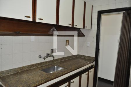 Apartamento à venda com 139m², 4 quartos e 1 vagaCozinha