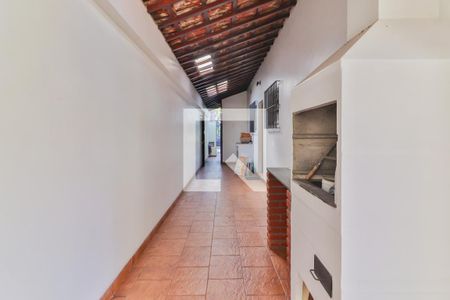 Casa para alugar com 276m², 3 quartos e 4 vagasQuintal