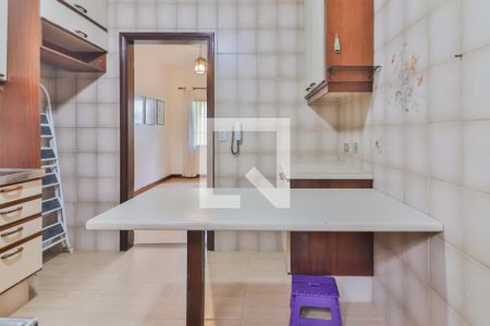 Casa para alugar com 276m², 3 quartos e 4 vagasCozinha