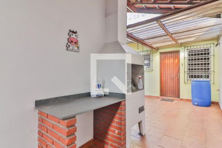 Casa para alugar com 276m², 3 quartos e 4 vagasQuintal