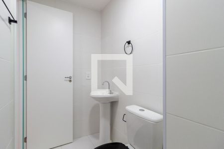 Banheiro de apartamento para alugar com 1 quarto, 32m² em Brás, São Paulo