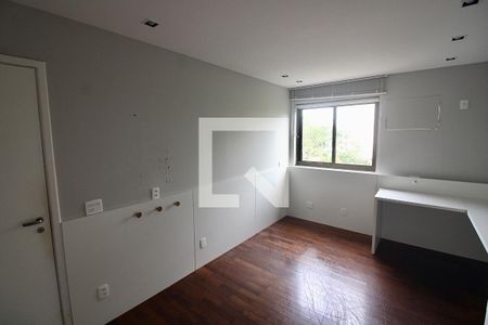 Suíte 1 de apartamento para alugar com 4 quartos, 180m² em Barra da Tijuca, Rio de Janeiro