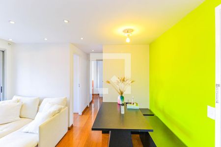 Sala de apartamento para alugar com 2 quartos, 55m² em Chácara Santo Antônio (zona Sul), São Paulo