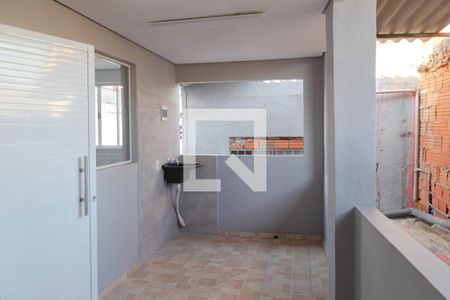 Quarto - Vista de casa para alugar com 1 quarto, 60m² em Vila Antonieta, Guarulhos