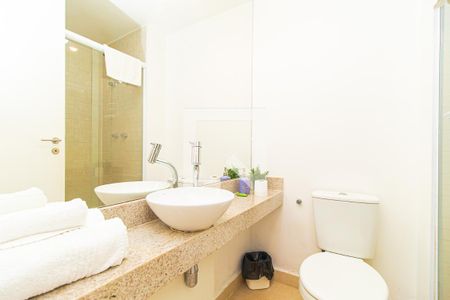 Banheiro de kitnet/studio à venda com 1 quarto, 22m² em Consolação, São Paulo