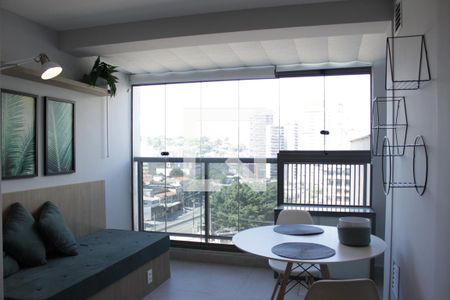 Sala de kitnet/studio para alugar com 1 quarto, 31m² em Sumarezinho, São Paulo