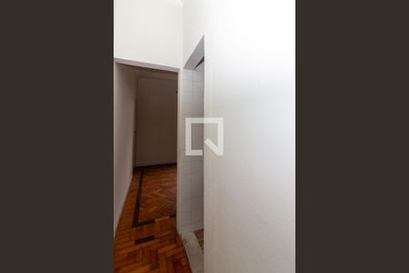 Corredor de apartamento para alugar com 1 quarto, 50m² em Vila da Penha, Rio de Janeiro
