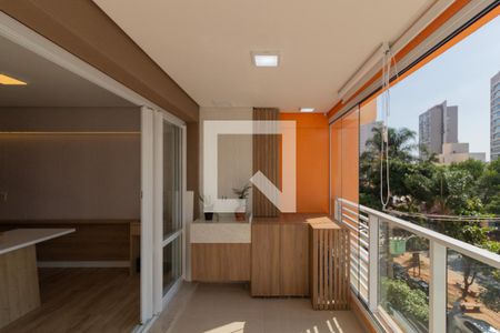 Apartamento à venda com 48m², 1 quarto e 1 vaga Apartamento à venda com 48m², 1 quarto e 1 vagaVaranda