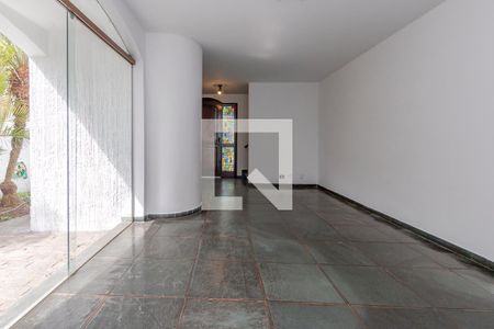 Sala de casa para alugar com 4 quartos, 393m² em Chácara Santo Antônio (zona Sul), São Paulo