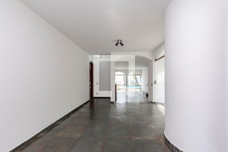 Sala de casa para alugar com 4 quartos, 393m² em Chácara Santo Antônio (zona Sul), São Paulo