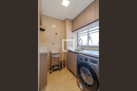 Apartamento para alugar com 180m², 2 quartos e 3 vagas Apartamento para alugar com 180m², 2 quartos e 3 vagasÁrea de Serviço