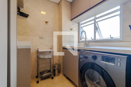 Apartamento para alugar com 180m², 2 quartos e 3 vagas Apartamento para alugar com 180m², 2 quartos e 3 vagasÁrea de Serviço