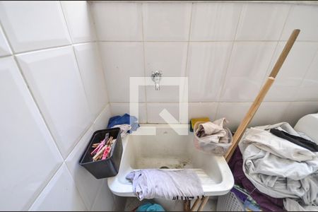 Apartamento à venda com 74m², 2 quartos e sem vagaÁrea de Serviço