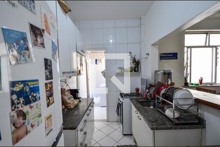Apartamento à venda com 74m², 2 quartos e sem vagaCozinha