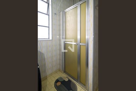 Banheiro  de kitnet/studio para alugar com 1 quarto, 32m² em República, São Paulo