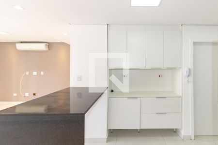 Cozinha de apartamento à venda com 3 quartos, 120m² em Itaim Bibi, São Paulo