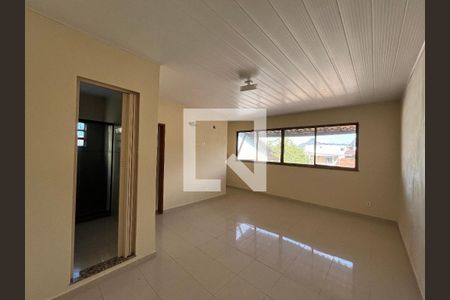 Casa à venda com 336m², 3 quartos e 2 vagasSuíte 2