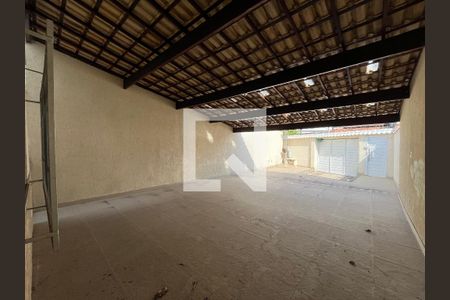 Casa à venda com 336m², 3 quartos e 2 vagasGaragem