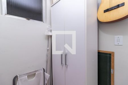 Apartamento à venda com 73m², 2 quartos e 2 vagasQuarto de Serviço