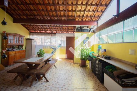 Casa à venda com 302m², 2 quartos e 3 vagas Casa à venda com 302m², 2 quartos e 3 vagasVaranda gourmet