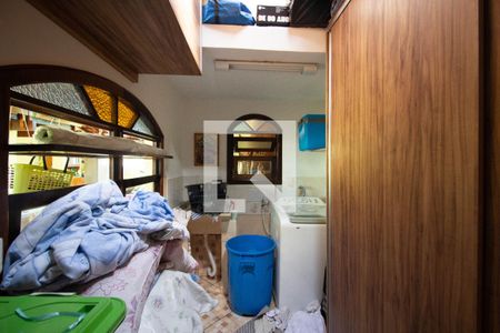 Casa à venda com 302m², 2 quartos e 3 vagas Casa à venda com 302m², 2 quartos e 3 vagasÁrea de Serviço