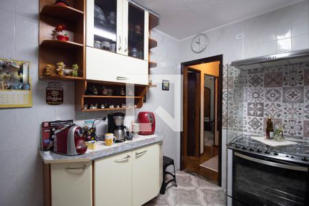 Casa à venda com 302m², 2 quartos e 3 vagas Casa à venda com 302m², 2 quartos e 3 vagasCozinha