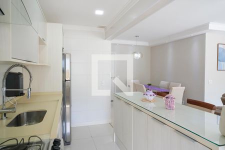 Apartamento para alugar com 90m², 2 quartos e 2 vagasCozinha