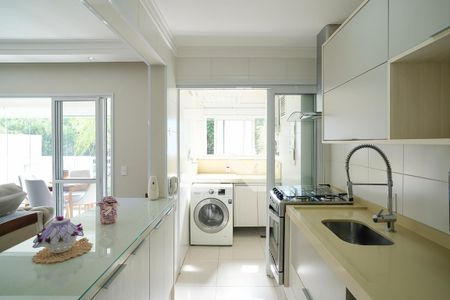 Apartamento para alugar com 90m², 2 quartos e 2 vagasCozinha