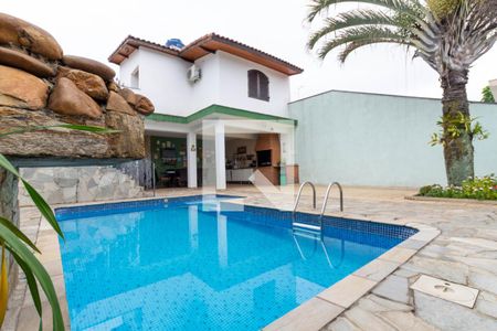 Casa à venda com 500m², 5 quartos e 5 vagasPiscina