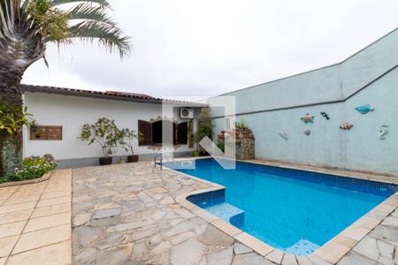 Casa à venda com 500m², 5 quartos e 5 vagasPiscina