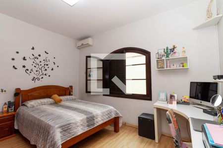Casa à venda com 500m², 5 quartos e 5 vagasQuarto 2