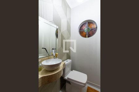 Casa à venda com 500m², 5 quartos e 5 vagasLavabo