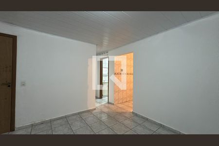 Sala de casa para alugar com 3 quartos, 90m² em Pinheirinho, Curitiba