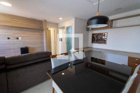 Sala  de apartamento à venda com 2 quartos, 56m² em Jardim Independência, São Paulo