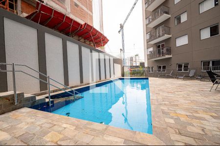 Apartamento à venda com 39m², 2 quartos e sem vaga Apartamento à venda com 39m², 2 quartos e sem vagaPiscina