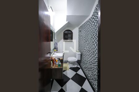 Piso 1: Lavabo de casa à venda com 3 quartos, 125m² em Vila Liviero, São Paulo