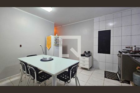Cozinha de casa para alugar com 3 quartos, 180m² em Jardim Consórcio, São Paulo