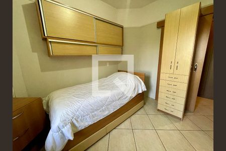 Casa de condomínio para alugar com 1000m², 3 quartos e 4 vagas Casa de condomínio para alugar com 1000m², 3 quartos e 4 vagasQuarto 1