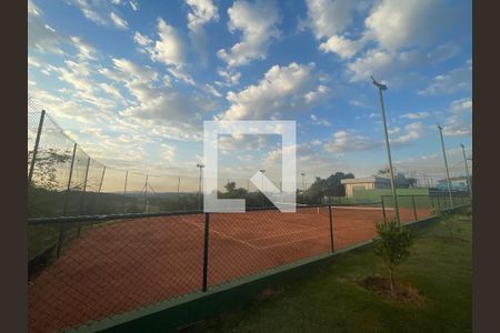 Casa de condomínio para alugar com 1000m², 3 quartos e 4 vagasÁrea Comum - Quadra de tenis