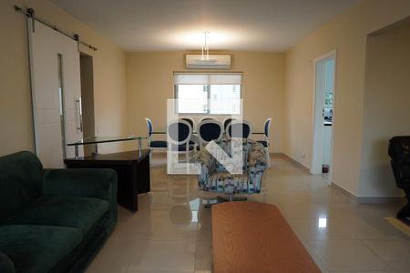 Sala de apartamento para alugar com 4 quartos, 135m² em Pinheiros, São Paulo