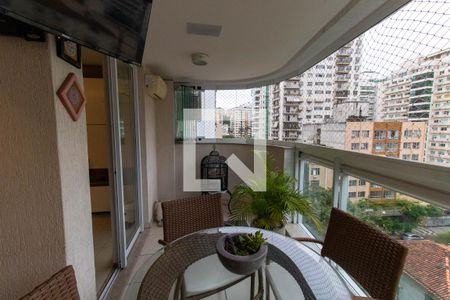 Varanda de apartamento para alugar com 3 quartos, 150m² em Icaraí, Niterói