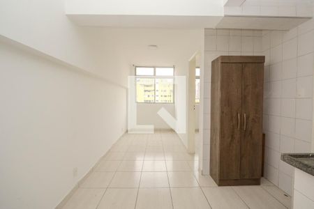 Sala/Cozinha de kitnet/studio para alugar com 1 quarto, 32m² em Bela Vista, São Paulo