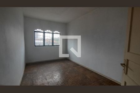 Casa à venda com 164m², 3 quartos e sem vaga Casa à venda com 164m², 3 quartos e sem vagaQuarto 2
