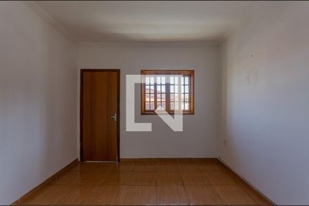 Sala de casa para alugar com 3 quartos, 70m² em Europa, Belo Horizonte