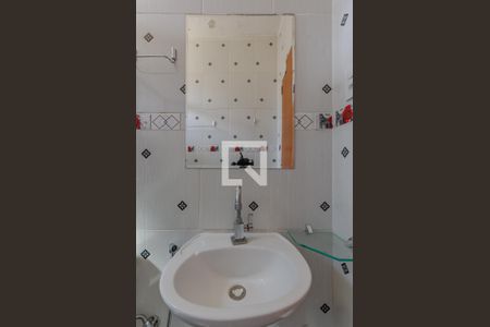 Casa para alugar com 70m², 3 quartos e 1 vagaBanheiro Social