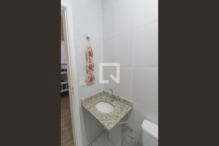 Apartamento à venda com 80m², 3 quartos e 2 vagasBanheiro