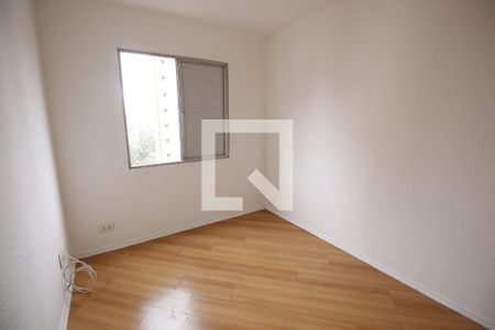 Quarto 1 de apartamento para alugar com 3 quartos, 69m² em Vila Suzana, São Paulo