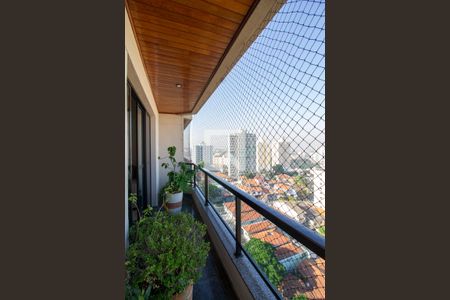 Sacada da Sala de apartamento à venda com 3 quartos, 145m² em Vila Milton, Guarulhos
