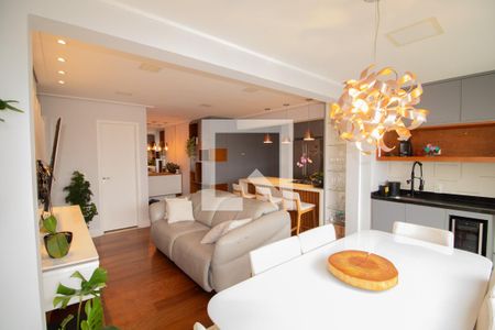 Sala de apartamento para alugar com 2 quartos, 70m² em Jardim Leonor Mendes de Barros, São Paulo