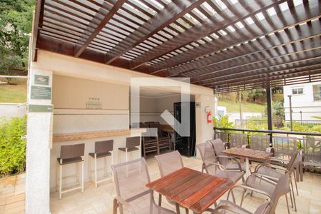 Apartamento para alugar com 70m², 2 quartos e 1 vagaÁrea comum - Piscina